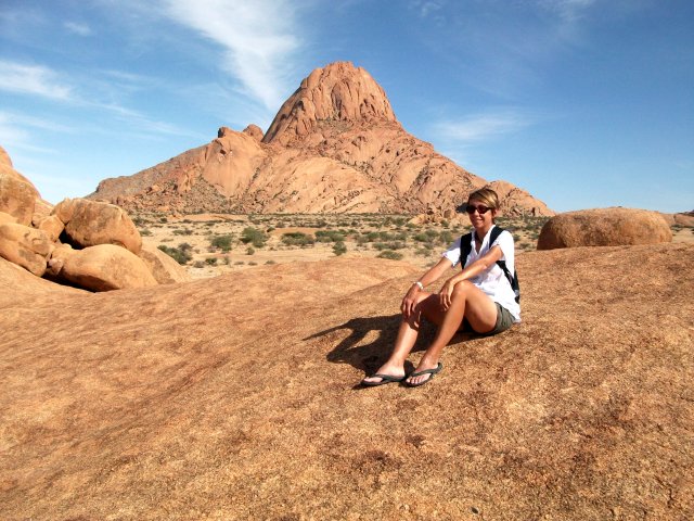 massif_du_spitzkoppe.jpg - Une autre vue du Massif du Spizkoppe (Namibie)