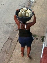 Vendeuse de tamales à Bluefields