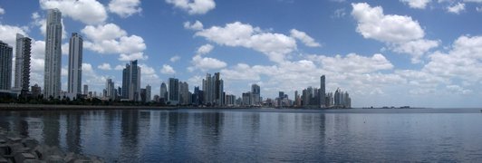 La City vue depuis le Casco Viejo