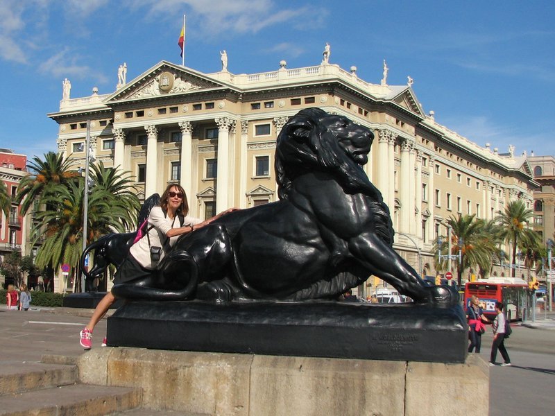 Plaça Colon (au pied de la colonne)