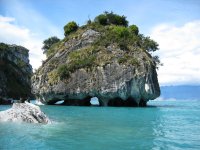 Capillas de Marmol, sur le Lago general Carrera près de Puerto Rio Tranquilo