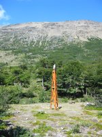 La frontière : au nord le Chili, au sud l'Argentine