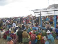 Un marché sur l'altiplano près de La Paz