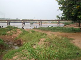 Le pont sur la Rivière Baro est l'un des plus longs d'Éthiopie (305 m)