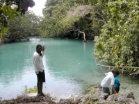 Un des nombreux trous bleus du Vanuatu (Efate)