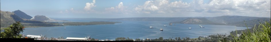 Vue panoramique de la Baie des Volcans (image 2300 x 500)