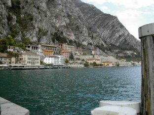 Limone sul Garda (Lac de Garde,Italie) Limone sul Garda (Italie)