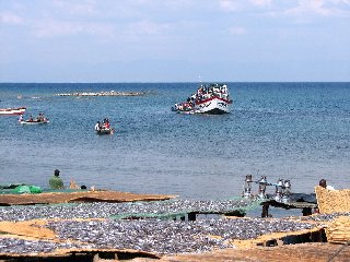 Chargement du bateau sur Chizumulu