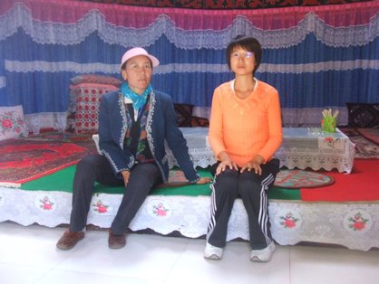 Urumqi : dans une yourte kazakh à Tian Chi