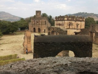 Les Archives et la Bibliothèque de Fasilidas, vues depuis le Château