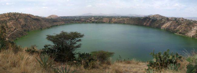 Lac de cratère à Debre Zeyit