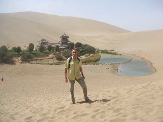 Dans les dunes : le Lac Croissant qui déborde un peu Dans les dunes : le Lac Croissant qui déborde un peu