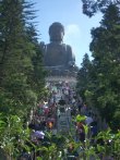 Lantau est la plus grande île du territoire de Hong Kong. Le Bouddha géant de Tian Tan est l'une des attractions de Lantau.