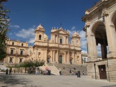 Noto est inscrite au Patrimoine Mond.ial pour son architecture (Baroque Sicilien) Noto