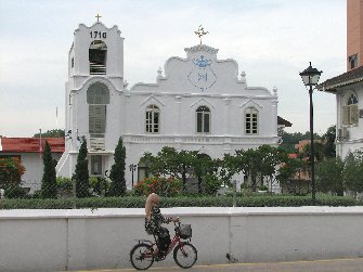 Cette église a été bâtie par les Portugais en 1710 Malacca