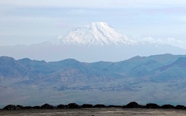 Le Mont Ararat aussi appelé Ağrı Dağı en Turc