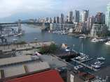 Granville Island est un quartier animé Granville Island est un quartier animé