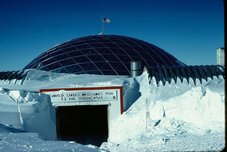 Station Amundsen-Scott (USA) au Pôle Sud